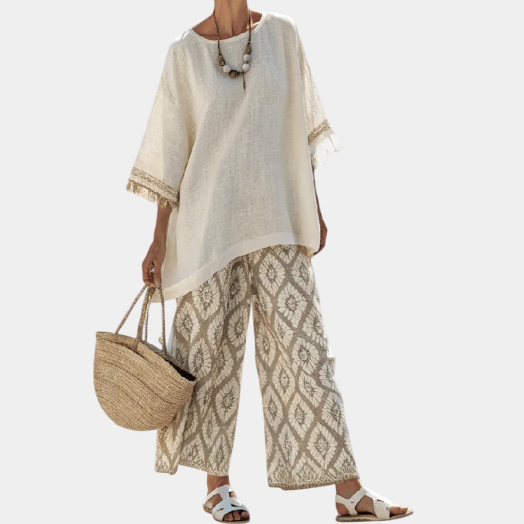Ilaria | Sophisticated Top and Casual Pants
